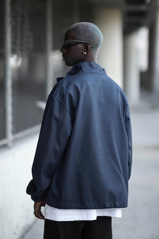 Oversize Gabardin Kumaş Astarsız Torba Cepli Dik Yaka Fermuar Kapamalı Baharlık Mont 001