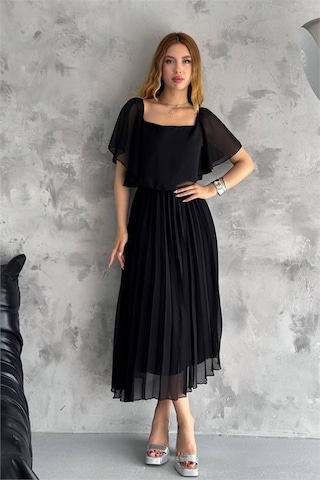 Neşeli Butik Kadın Madonna Yaka Piliseli Şifon Elbise Nbk2099 Siyah