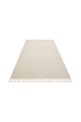 Soho Sh 02 Beige Hav Vermeyen Özel Ipler Ile Üretilen Etnik Örgü Desenlere Sahip Makine Halısı