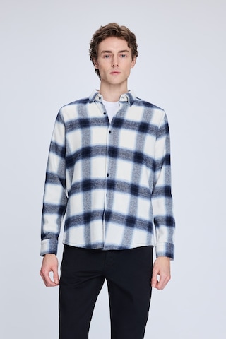 Hatemoğlu Lacivert Slim Fit Kareli Düğmeli Yaka Uzun Kollu Pamuklu Gömlek 19151010024a L16 1964079 Lacivert