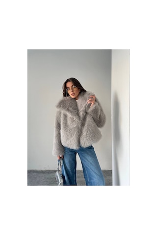 Tille Miss Dame Yumuşak Dokunuşlu Oversize Peluş Mont Açık Gri Açık Gri