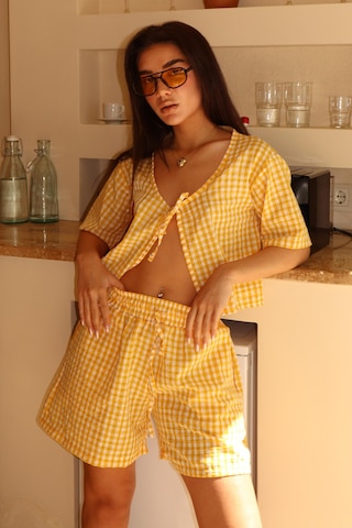 Madmext Sarı Pötikareli Şort Bluz Takım Mg2373