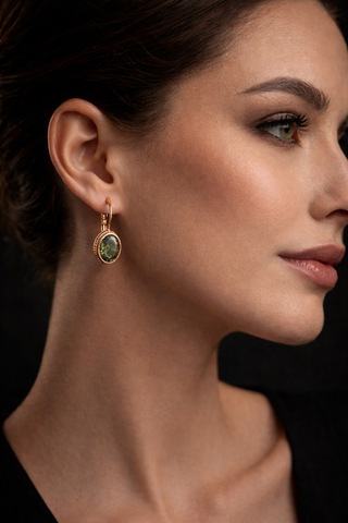 Kadın Renk Değiştiren Doğal Zultanit Oval Model Taşlı Bakır Küpe Diğer