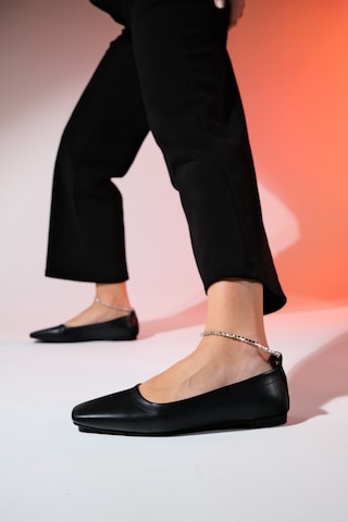 Luvishoes Pohan Siyah Cilt Taş Detaylı Kadın Babet Ayakkabı Siyah