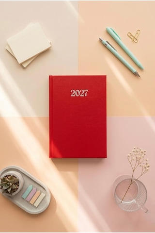 Lizy 2027 Günlük Planlayıcı Ajanda 14x20 Cm Ciltbezi Sert Kapak Kırmızı