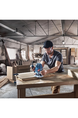 Bosch GOF 130 8 MM Profesyonel Freze Seti 15 Parça