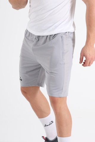 Diadora Deliss Kamp Şortu Gri