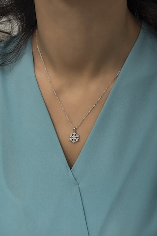 925 Ayar Gümüş Rodyum Kaplama Kar Tanesi Kolye