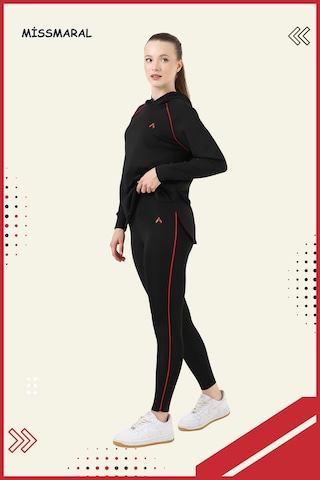 Kadın Eşofman Takım Siyah Üst Tunik & Siyah Regular Fit Lycralı Tayt Dalgıç Kumaş Aktif Spor 3060 Siyah Kırmızı Şeritli