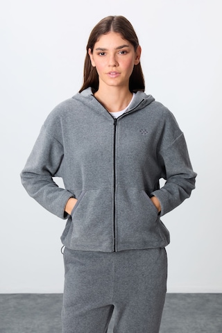 Tommy Life Gri Melanj Kalın Yumuşak Dokulu Kapüşonlu Oversize Nakışlı Polar Kadın Eşofman Takım -95338 GRİ MELANJ