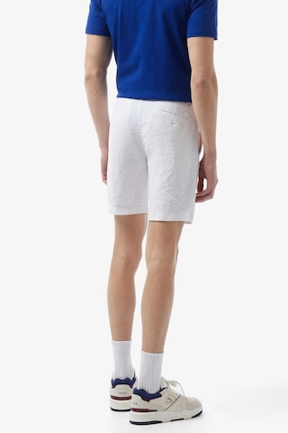 Lacoste Men's Slim Fit Linen Bermuda Shorts White Erkek Dar Kesim Keten Şort Beyaz