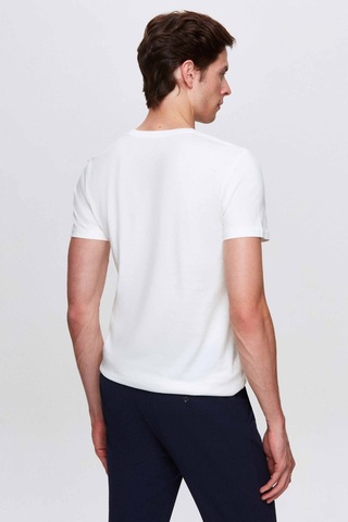 Twn Slim Fit Beyaz Nakışlı T-shirt 2ec1454060200 Beyaz