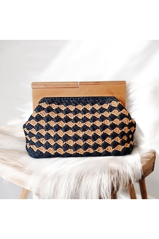 Embahandmade El Yapımı Ahşap Saplı Rafya Clutch Çanta Lacivert Bej Desenli Saten Astarlı Yazlık Kadın Çantası Ekru - Siyah
