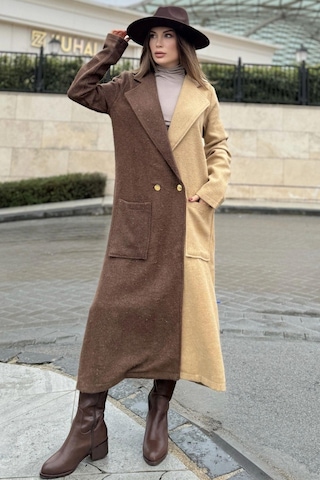 WeShaya Kadın Kahve & Camel Color Block, Çift Kese Cep, Gold Düğme Detaylı Uzun Kaşe Kaban Astarsız Kahve