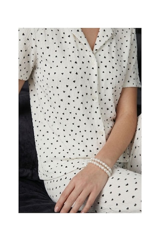 Fit Women Siyah Kalp Detaylı Bürümçük Kumaş Kısa Kollu Pijama Takımı 6066 Kar Beyaz