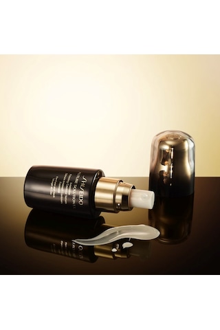 Shiseido Future Solution Lx - Lüks Sıkılaştırıcı Serum 50 Ml