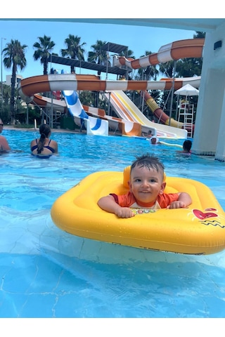 Oturaklı Bebek Simit Kare