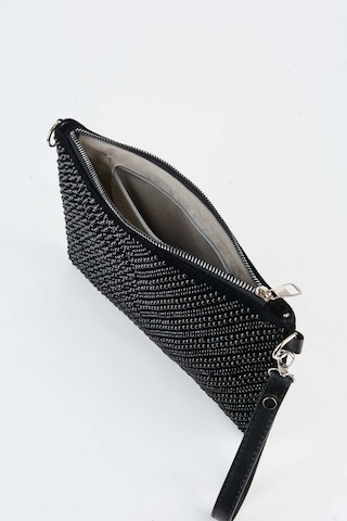 Vivaq Kadın V Desen Siyah Taşlı Süet Bilek Askılı Ve Zincir Askılı Portföy El Ve Clutch Çanta SİYAH