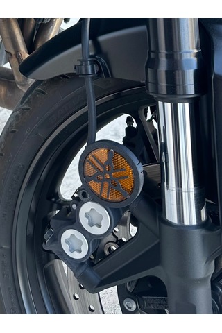 Yamaha Mt-09 Uyumlu Logo Detaylı Ön Reflektör Kapağı Seti Siyah