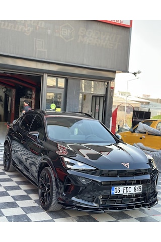 Cupra Formentor 2023... Yan Lip-----fibersan Tuning 0000