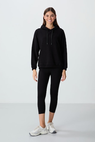 Tommy Life Siyah Kompakt Pamuklu Kalın Pürüzsüz Dokulu Kapüşonlu Oversize Fit Kadın Sweatshirt - 97291 Siyah