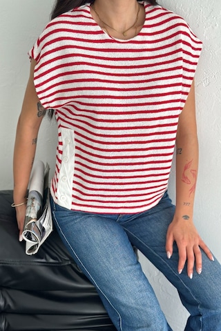 Femelle Kadın Kırmızı Çizgili Yanları Düğme Detaylı %100 Pamuk Bluz