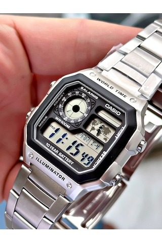 Casio Gümüş Renk Kare Model Dünya Saatli Dijital Erkek Kol Saati + Bileklik Hediyeli Nda90
