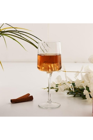 Paşabahçe İconic 270 Cc Beyaz Şarap Kadehi 6'lı Set Şık