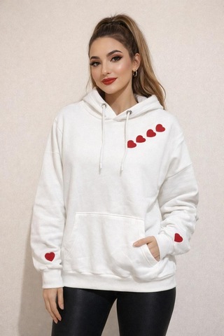 Madame Sare Kalpli Nakışlı Sweatshırt Şardonlu Premium Beyaz