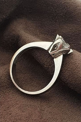 Swarovski Taşlı Gümüş Tek Taş Yüzük 12