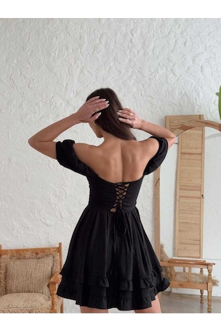Fashion Cocktail Minik Puf Balon Kol Düğmeli İstiridye Göğüs Kuplu Düşük Omuz Kat Etekli Mini Elbise Siyah