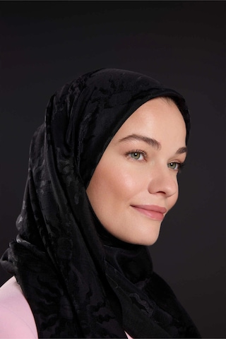 Imannoor İmannoor Güneş Doğarken Siyah Shiny Jakar Şal 70x200 251-3028-100 Siyah