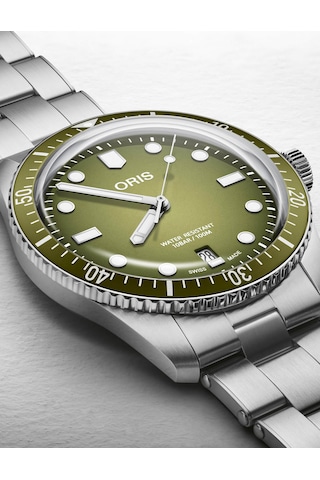 Oris Divers Sixty-five Date 01 733 7707 4057-07 8 20 18