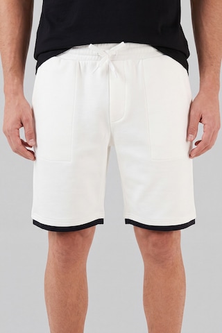 Buratti Oysho Kumaş Çift Katmanlı Paça Detaylı Bağlamalı Short Erkek Short 5908091 Ekru