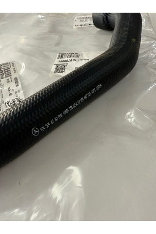 W124 M111 Motor Radyatör Üst Hortum 1245016382