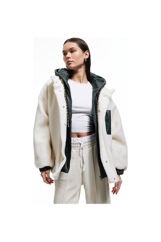 Koton Kapüşonlu Cepli Fermuarlı Oversize Astarlı Peluş Ceket Ekru 5sal20032ıw