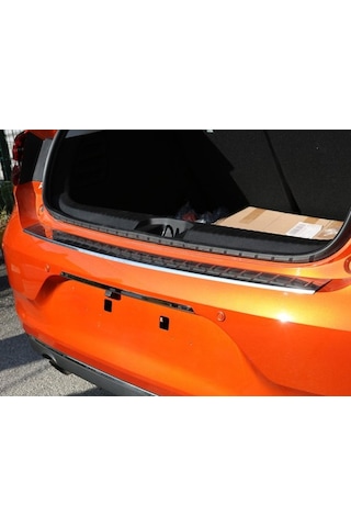 Renault Clio 5 Tampon Üstü Kromu Nikelajı 2019 Sonrası