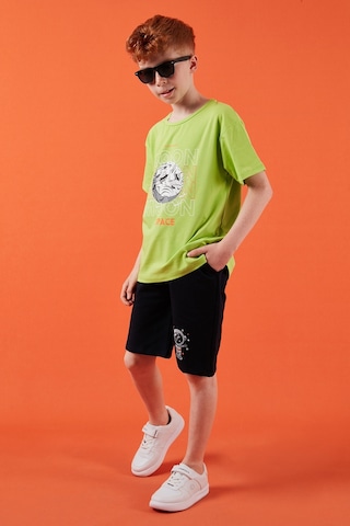 Lela Pamuklu Regular Fit Bisiklet Yaka Şortlu Alt-Üst Erkek Çocuk Takım 6212008 Fistik