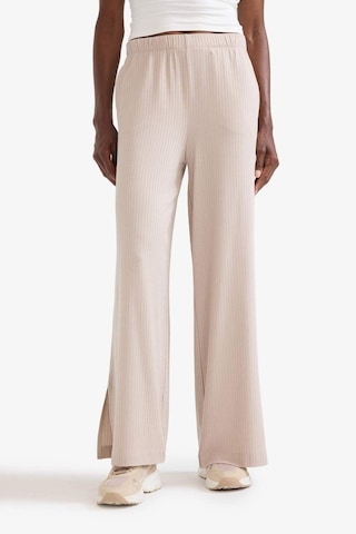DeFactoFit Wide Leg Cepli Geniş Paça Yırtmaçlı Uzun İnce Sporcu Pantolon E2538AX25SMGR435