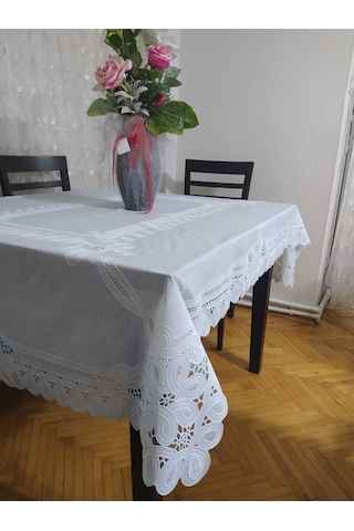 Seron  Dantel Görünümlü Pvc Masa Örtüsü
