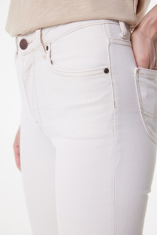 Lee Scarlett Skinny Fit Dar Kesim Yüksek Bel Çok Dar Paça Bej Kadın Esnek Jean Denim Kot Pantolon L626007614 Bej