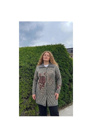 Onno Style Women Büyük Beden Ekose Gül Pike Desenli Çelik Örgü Kadın Triko Kaban Gri