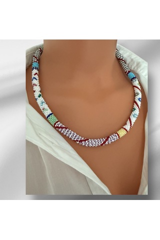 Chichibeads El Yapımı Boncuk Örgü Kolye Renkli Bohem Etnik Tasarım, Kadın Kolyesi Beyaz - Pembe
