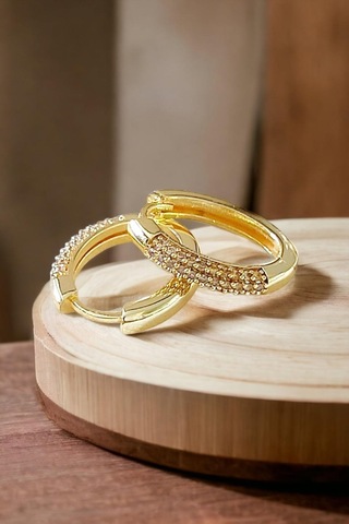 Alerji Yapmaz Kararmaz Altın Kaplama Çelik Halka Küpe