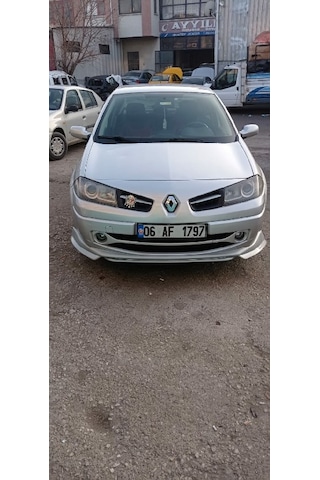 MEGANE 2 ÖN TAMPON EKİ (MAKYAJLI KASA ) FAZ 2