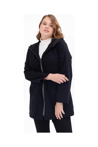 Gala-xi Kapüşonlu Büyük Beden Sırt Detaylı Siyah Kadın Kap 232111201004 Siyah