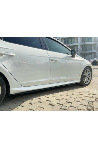 Seat Leon Aero Marşpiyel Takımı 2013+
