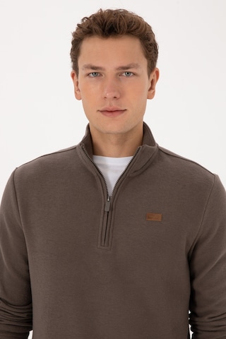 U.S. Polo Assn. Erkek Regular Fit Yarım Fermuarlı Vizon Basic Sweatshirt 50313802-VR052