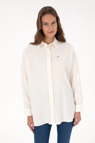 U.S. Polo Assn. Kadın Krem Uzun Kollu Oversize Desenli Gömlek 50316422-VR256
