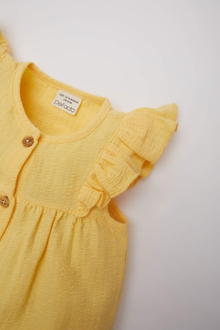 DeFacto Kız Bebek Bisiklet Yaka Gofre Dokulu Kısa Kollu Gömlek C5972A525SMYL252 Sarı